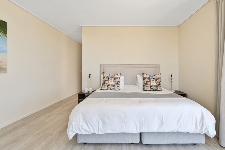 2 Bedroom Property for Sale in Green Point Western Cape